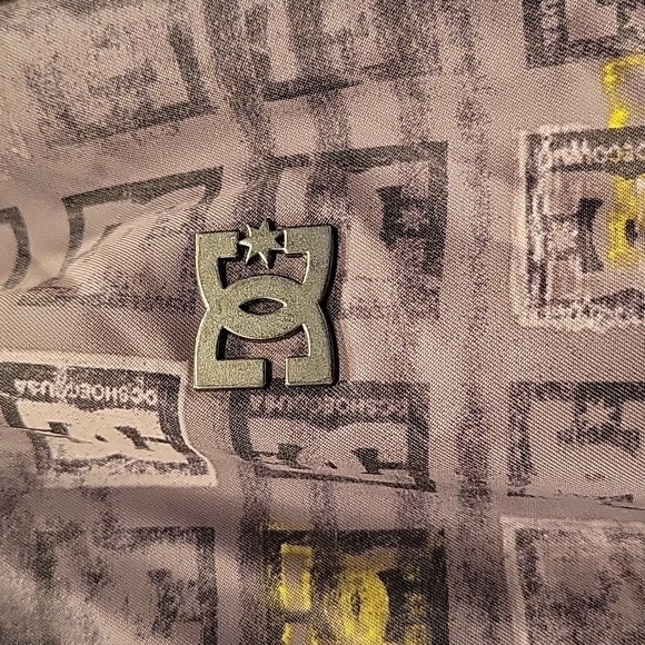 DC Snowboard/Ski Jacket - 10k waterproof - Boys L - Picture 2 of 7